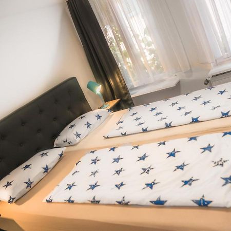 Altstadt Apartment Alisa Düsseldorf Eksteriør billede